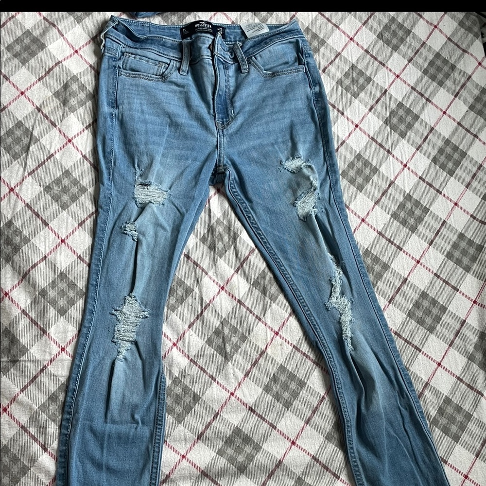 Hollister Ripped Jeans - Size 1S